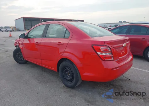 2017 Chevrolet Sonic Ls Auto z USA, uszkodzony, nr VIN 1G1JB5SHXH4144411